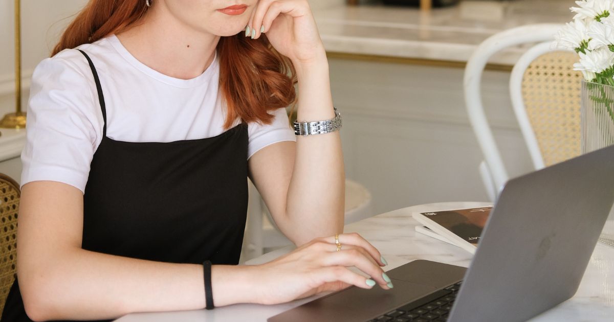 How To Organize Your Job Search - Distinctive Career Services